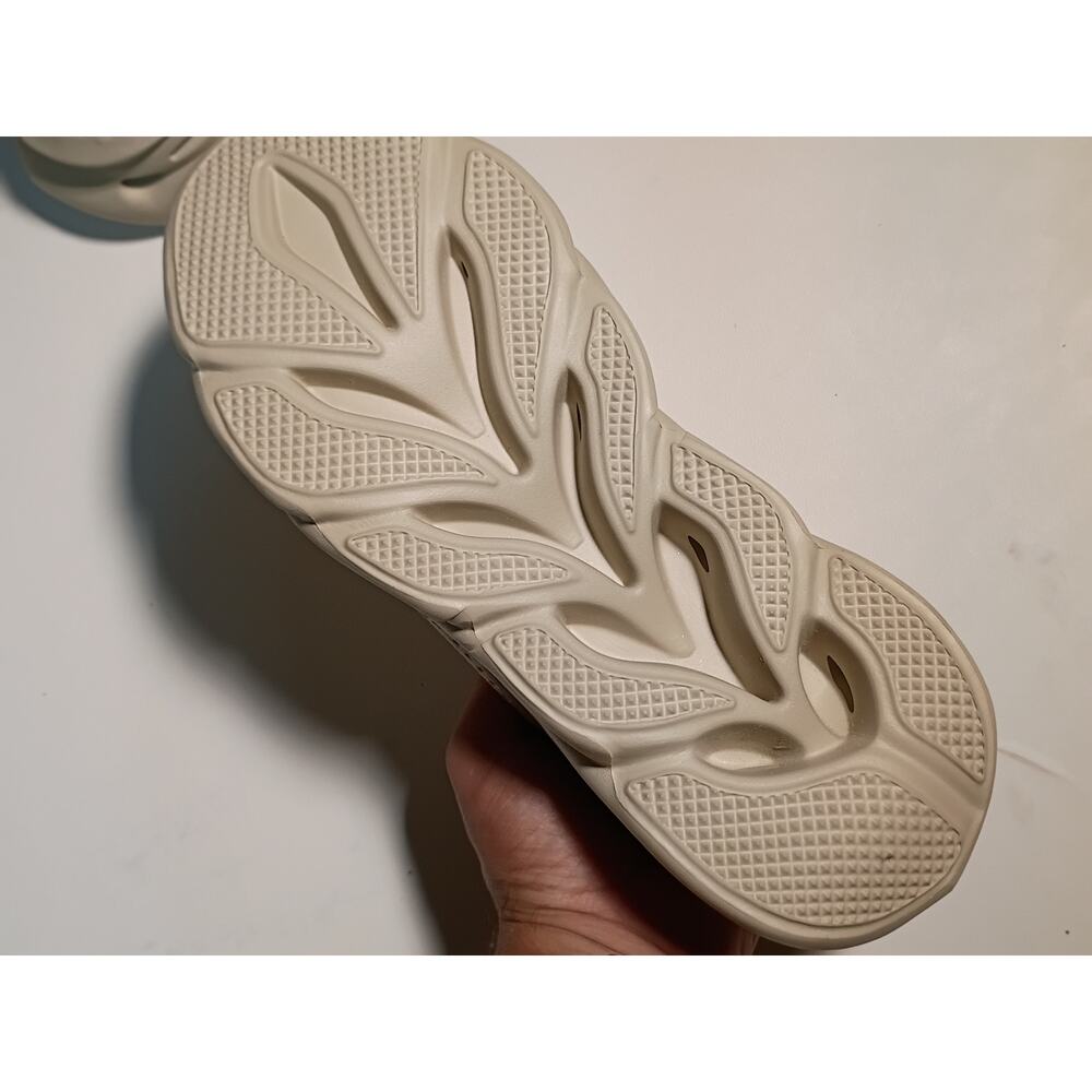 VNANV Mesh Knit Chunky Sole Sneakers - Size 9.5 - NWT - Picture 5 of 6